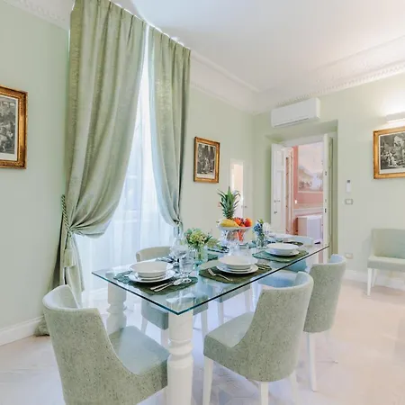 Apartment In Lucca With Elevator *